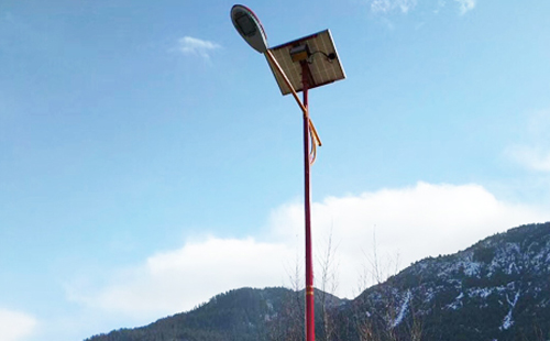 如何选择高质量的康县太阳能路灯材料：全方位指南