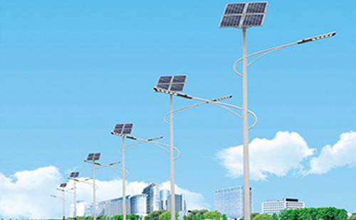 北方冬季康县太阳能路灯的保养要点