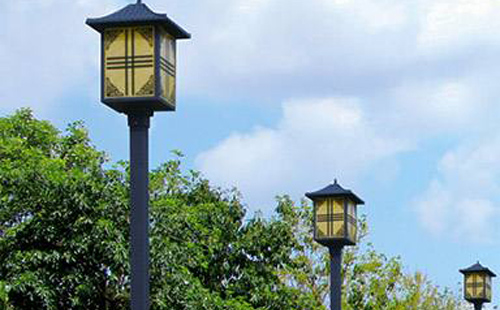 康县庭院灯安装间距与布灯设计全解析