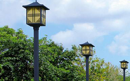 太阳能康县庭院灯怎么选亮度与续航更耐用 太阳能康县庭院灯怎么选亮度与续航更耐用